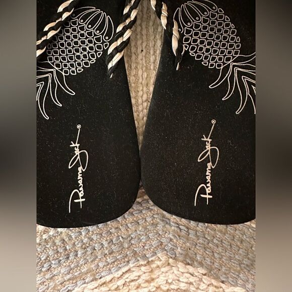 Panama Jack black and silver pineapple sandals - Picture 3 of 4